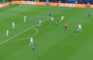 المنتخب الوطني لكرة القدم يتأهل إلى نصف نهائي كأس العرب بعد تغلبه على نظيره العراقي بهدف دون رد