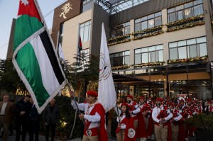 سان جورج الفحيص-  يطلق موسماً احتفالياً بعيد الميلاد المجيد