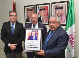 من جامعة البترا.. الروابدة يقدّم السردية الأردنية لدولة تأسست على الرسالة والدور القومي