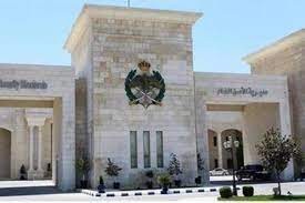 الأمن يتعامل مع قذيفتين قديمتين عثر عليهما في إربد