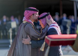 أسرة مول النافورة تهنئ الملك بعيد ميلاده